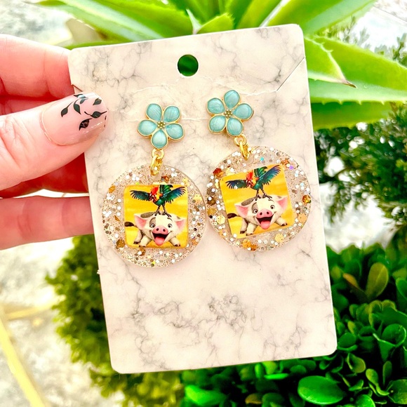 Moana Acrylic Earrings - Picture 2 of 4